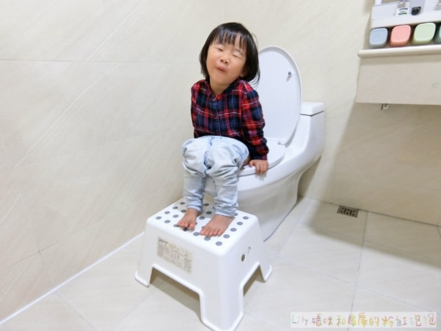 使用分享：KARAT凱樂衛浴 K-2481U 低水箱省水靜音單體馬桶 噴射虹吸式馬桶